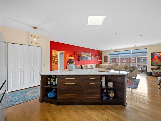 8400 Callie Street 611, Morton Grove, IL 60053