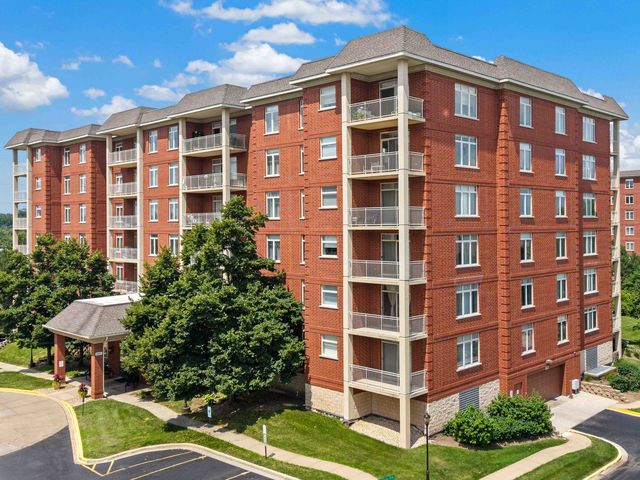 8400 Callie Street 611, Morton Grove, IL 60053