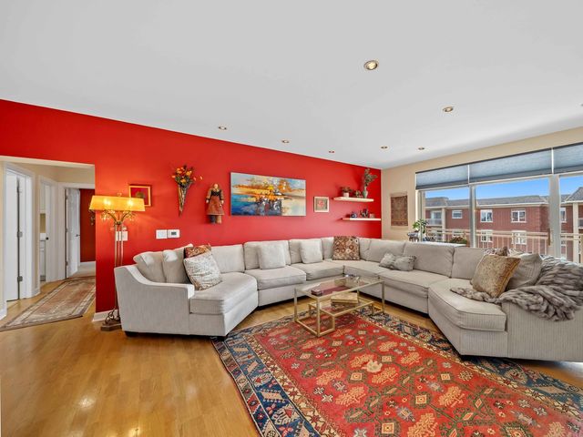 8400 Callie Street 611, Morton Grove, IL 60053