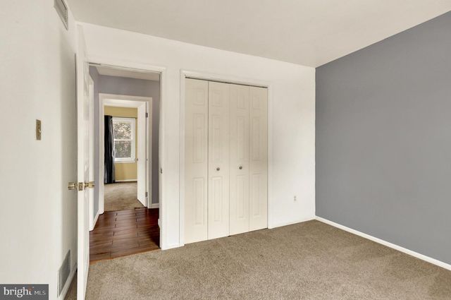 809 EVERGREEN DR, Reading, PA 19610