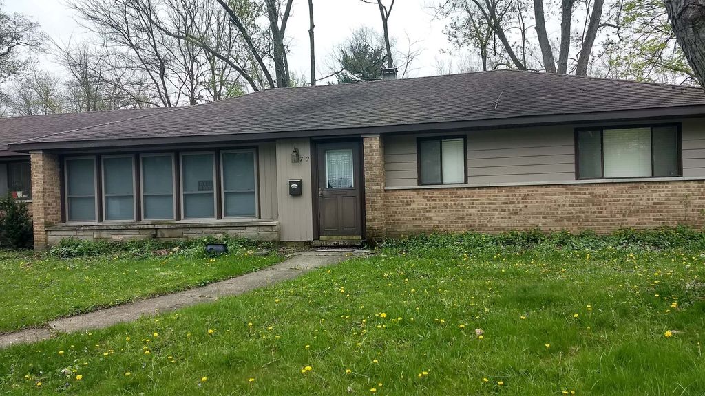 73 Blackhawk Drive, Park Forest, IL 60466