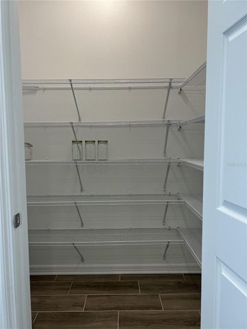 5986 FIORE DRIVE, Bradenton, FL 34208