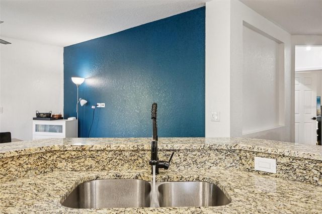 1952 YANKEE TERRACE, North Port, FL 34286