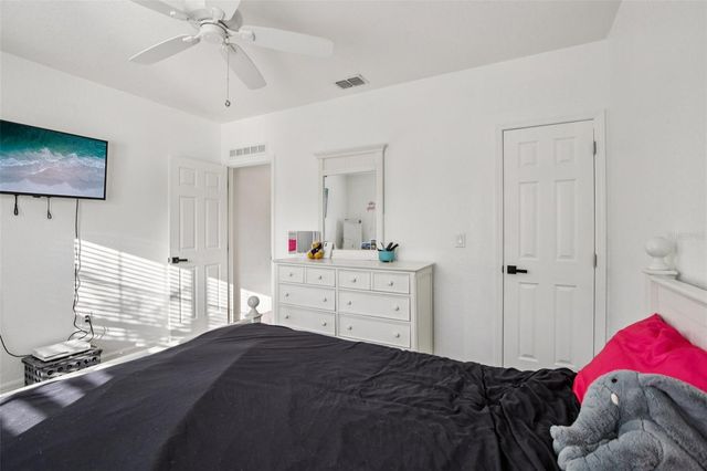 1952 YANKEE TERRACE, North Port, FL 34286