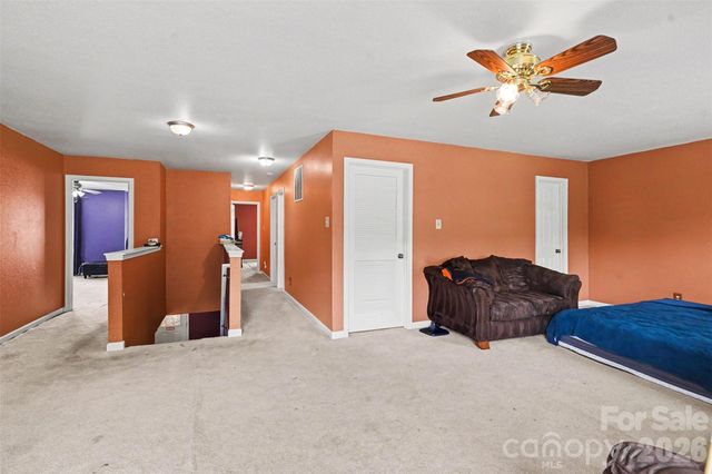 3412 Aldwych Way, Charlotte, NC 28216