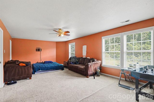 3412 Aldwych Way, Charlotte, NC 28216