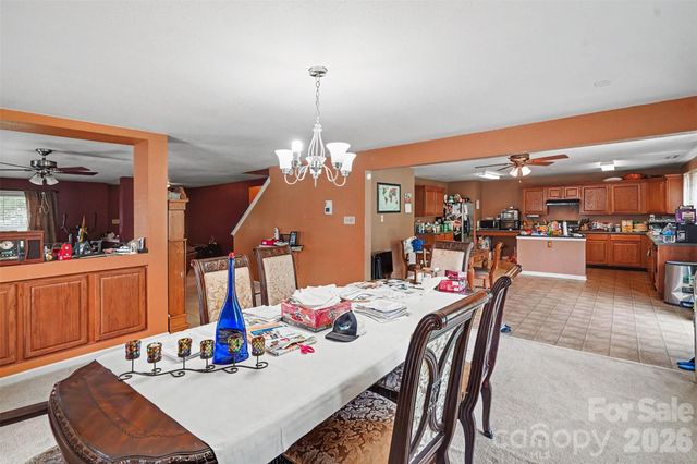 3412 Aldwych Way, Charlotte, NC 28216
