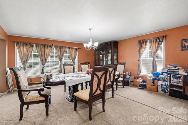 3412 Aldwych Way, Charlotte, NC 28216