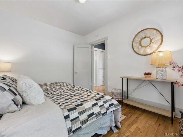 2589 N Glencoe St, Denver, CO 80207