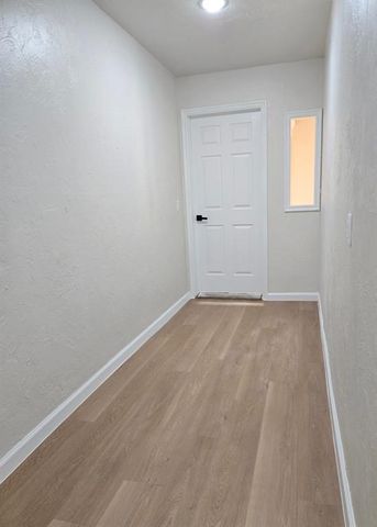 10304 N May Avenue, Oklahoma City, OK 73120