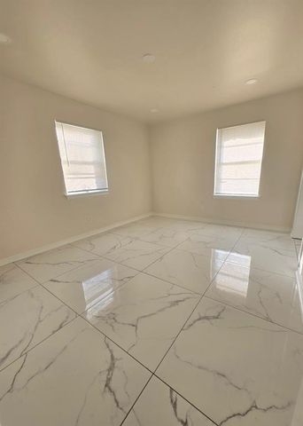 10304 N May Avenue, Oklahoma City, OK 73120