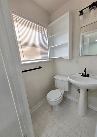 10304 N May Avenue, Oklahoma City, OK 73120