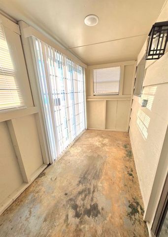 10304 N May Avenue, Oklahoma City, OK 73120