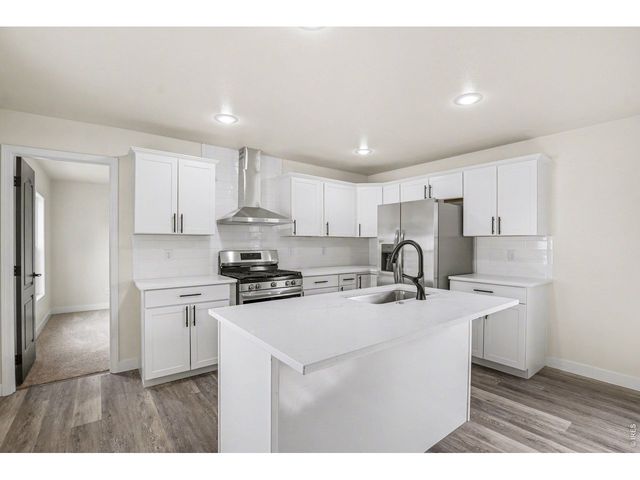 1203 Lilac Dr, Lochbuie, CO 80603