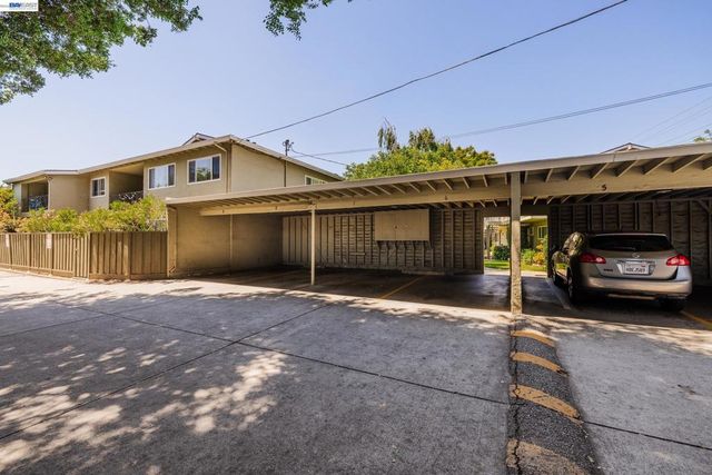 3592 Payne Ave 6, San Jose, CA 95117