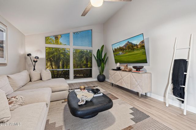 7821 N VIA DE LA SOMBRE --, Scottsdale, AZ 85258