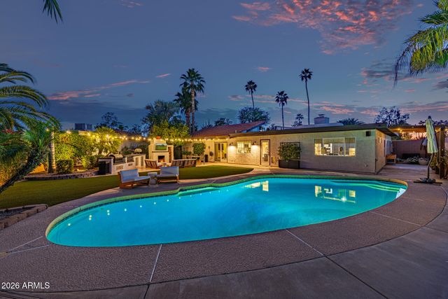 7821 N VIA DE LA SOMBRE --, Scottsdale, AZ 85258