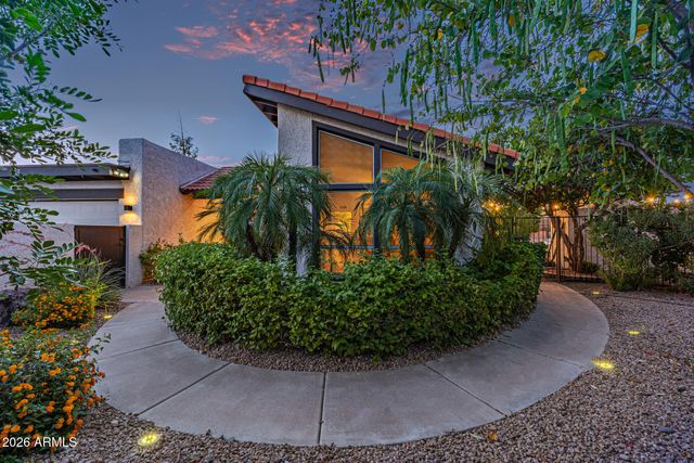 7821 N VIA DE LA SOMBRE --, Scottsdale, AZ 85258