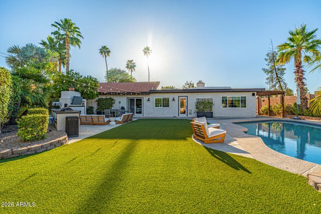 7821 N VIA DE LA SOMBRE --, Scottsdale, AZ 85258