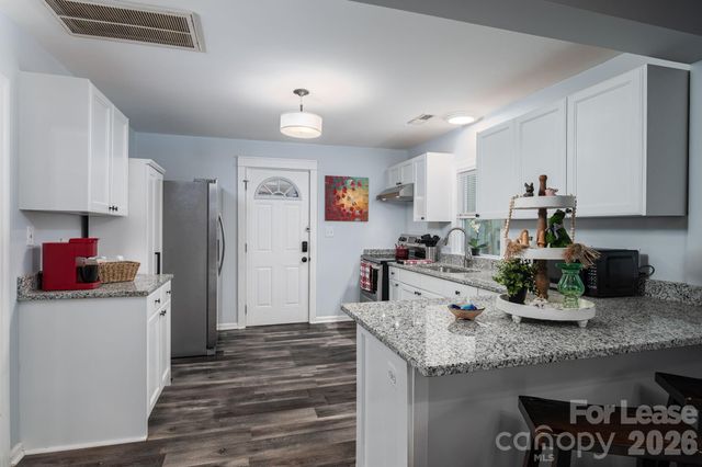 4906 S New Hope Road, Belmont, NC 28012