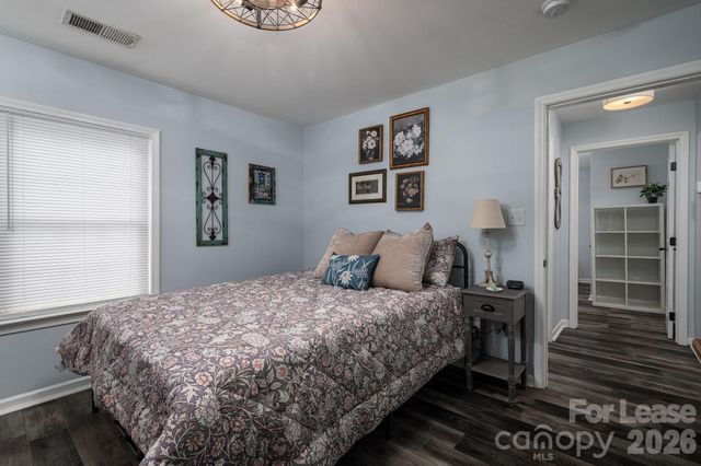 4906 S New Hope Road, Belmont, NC 28012