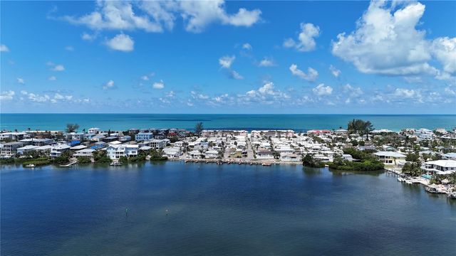 2601 GULF DRIVE N 611, Bradenton Beach, FL 34217