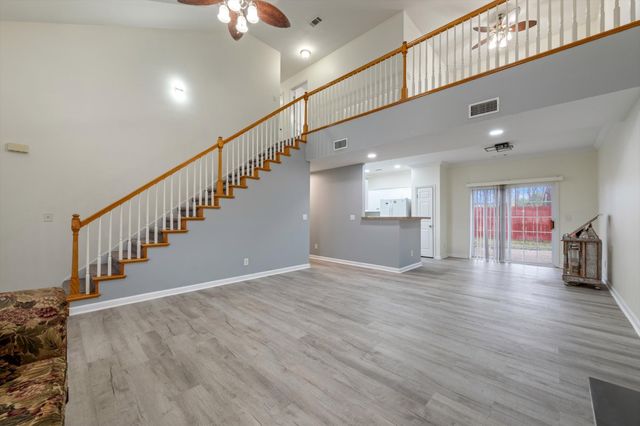 1753 Auburn Ln, Columbia, TN 38401