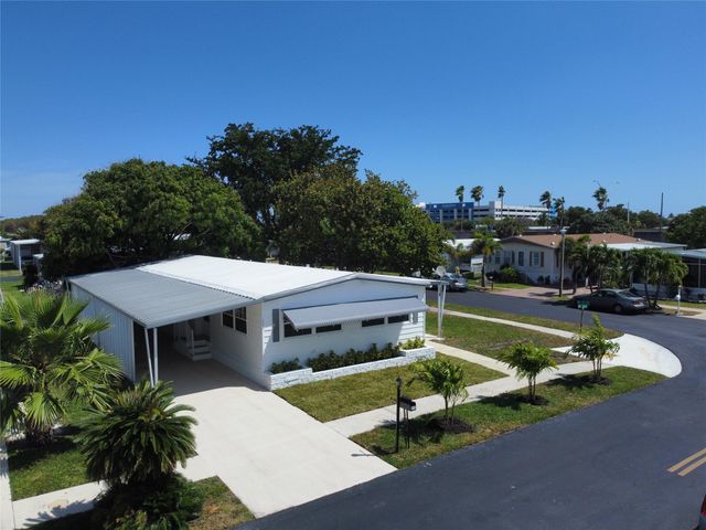 113 NW 52nd Ct, Deerfield Beach, FL 33064
