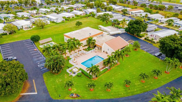 113 NW 52nd Ct, Deerfield Beach, FL 33064