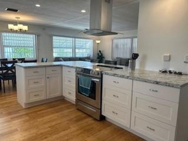 113 NW 52nd Ct, Deerfield Beach, FL 33064