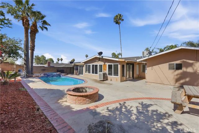 2511 Spring Meadow, Highland, CA 92346