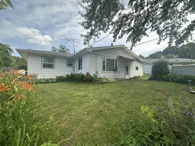 4502 Elgar Lane, Madison, WI 53704