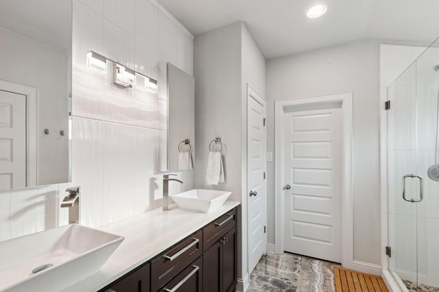 3605 Bunyan CIR, Lago Vista, TX 78645