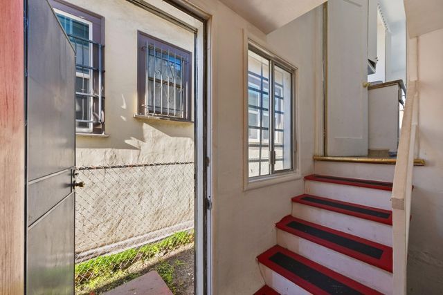 1442 92nd Avenue, Oakland, CA 94603