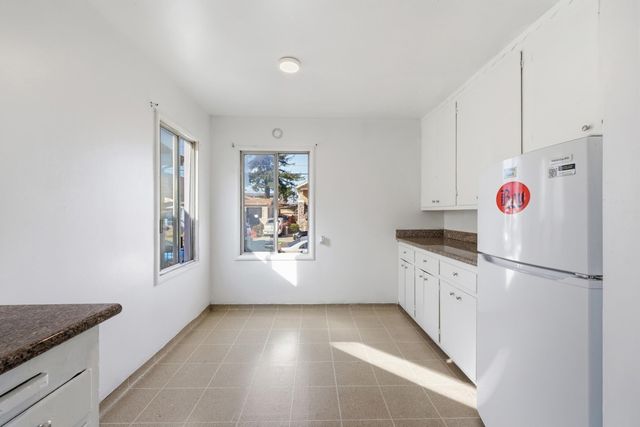 1442 92nd Avenue, Oakland, CA 94603