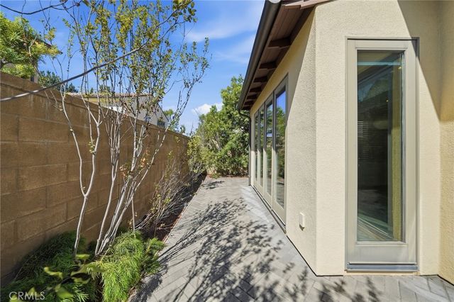 73 Island Coral, Irvine, CA 92620