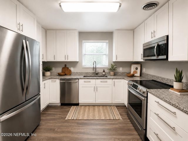 7219 WONDER Lane, Jacksonville, FL 32244