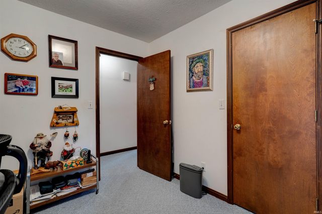 1084 W Star Circle, Santa Claus, IN 47579