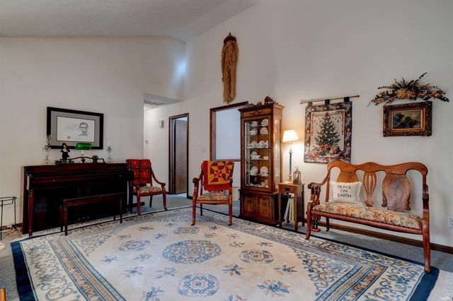 1084 W Star Circle, Santa Claus, IN 47579