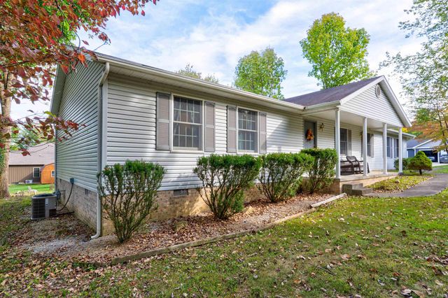 1084 W Star Circle, Santa Claus, IN 47579