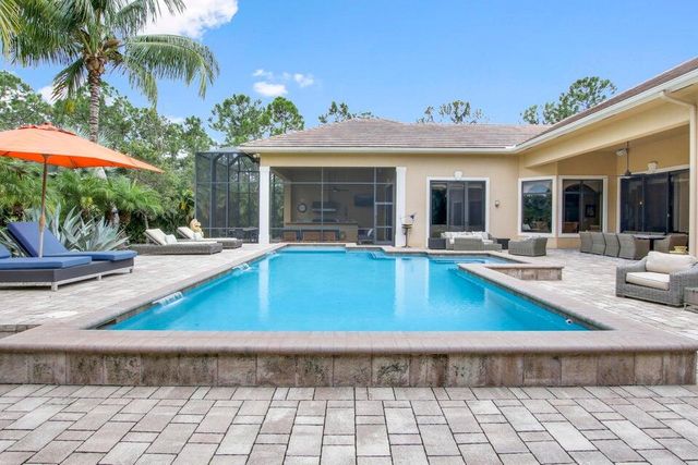 18337 SE Old Trail Drive W, Jupiter, FL 33478