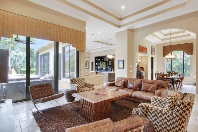 18337 SE Old Trail Drive W, Jupiter, FL 33478