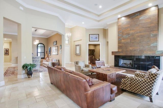 18337 SE Old Trail Drive W, Jupiter, FL 33478