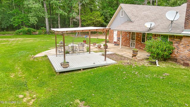 18899 Midway Road, Terry, MS 39170