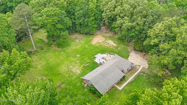 18899 Midway Road, Terry, MS 39170
