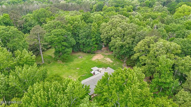 18899 Midway Road, Terry, MS 39170
