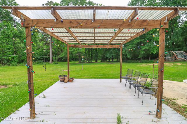 18899 Midway Road, Terry, MS 39170