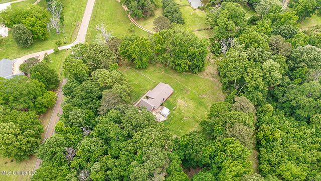 18899 Midway Road, Terry, MS 39170