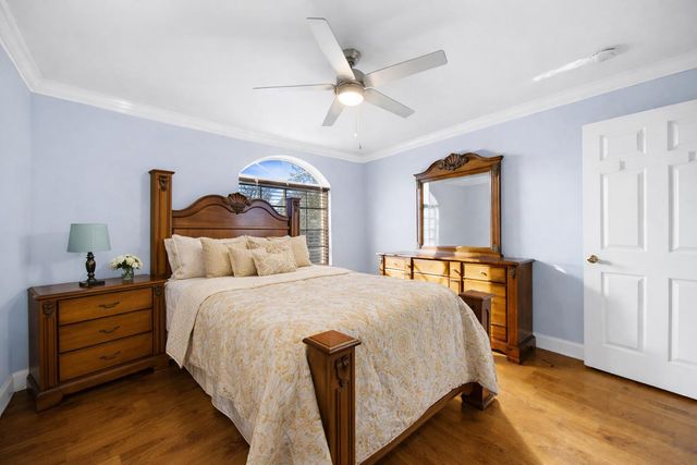 6934 Grapeview Boulevard, The Acreage, FL 33470