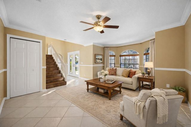 6934 Grapeview Boulevard, The Acreage, FL 33470